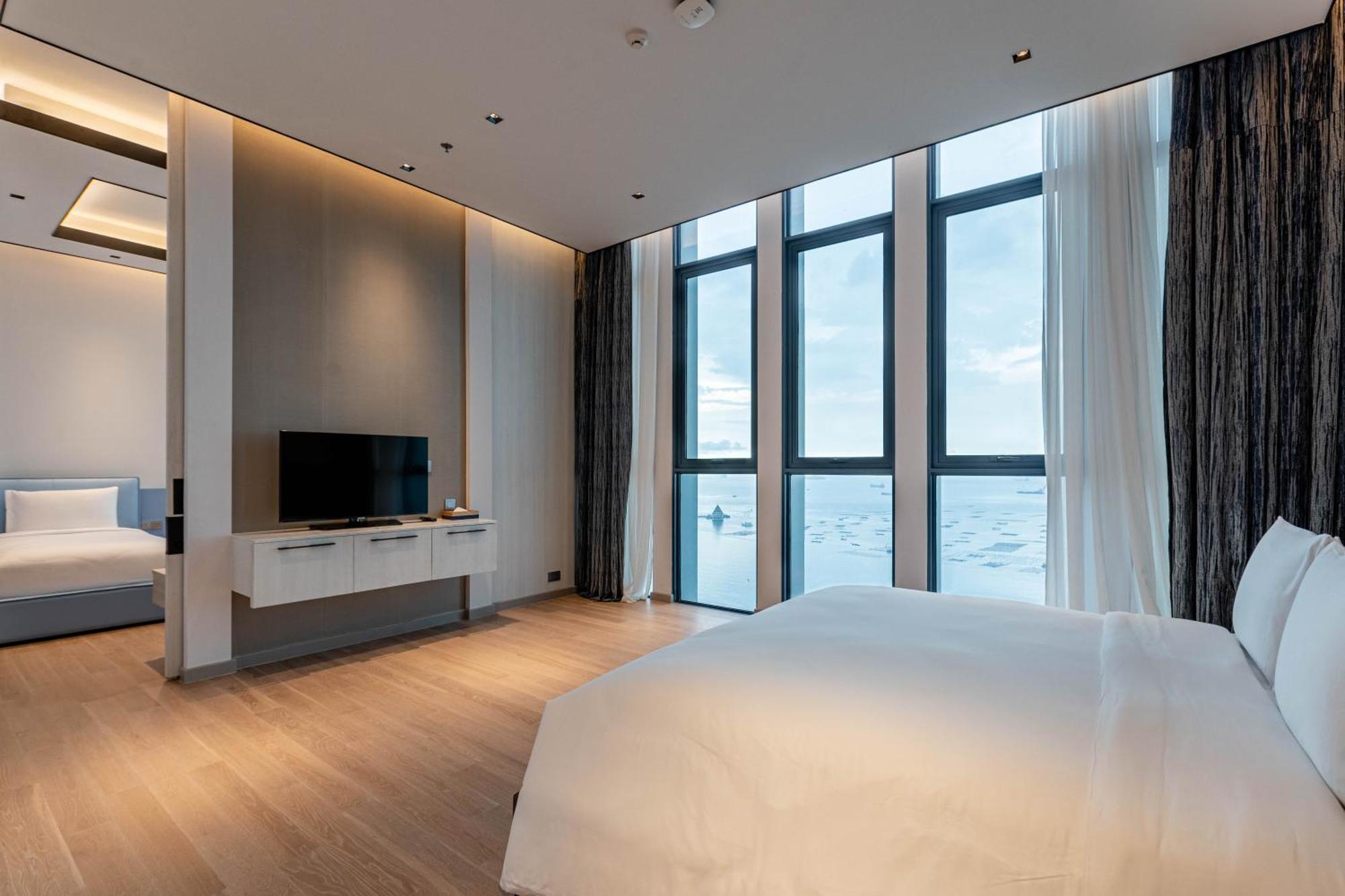 S Sriracha Hotel&Residence Sziracsa Kültér fotó